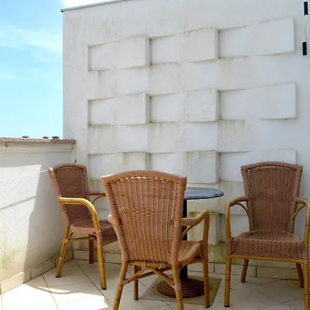 Sea View Leda In Center Apartment *
